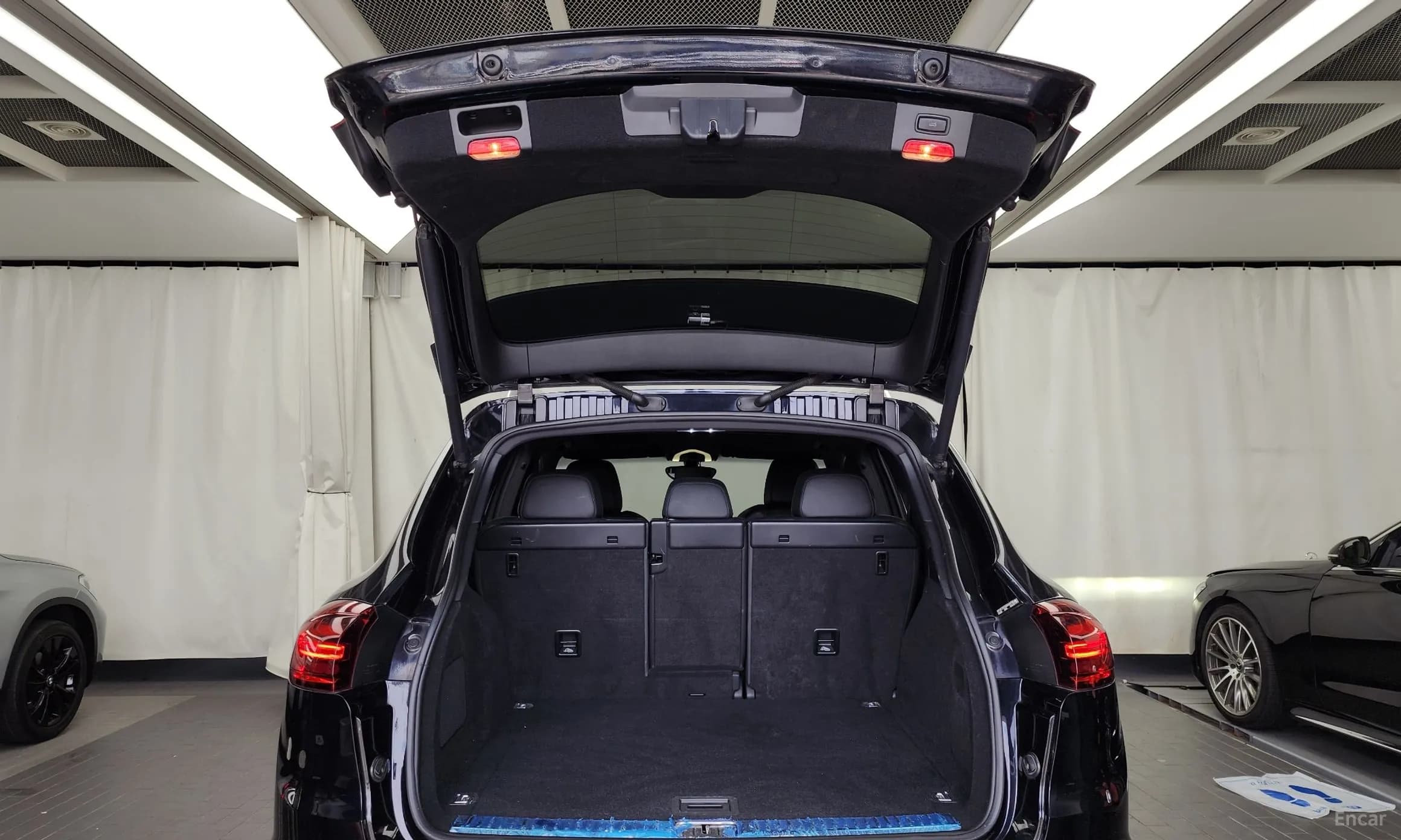 New Cayenne