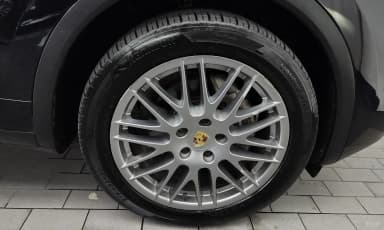 New Cayenne