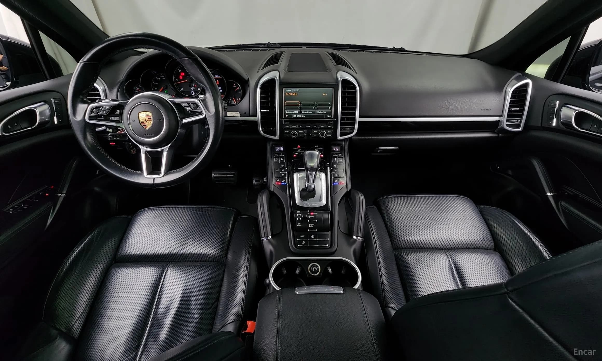 New Cayenne