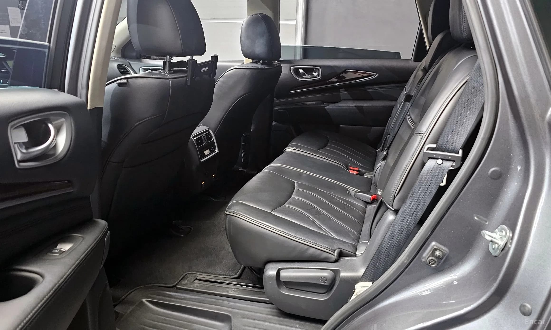 QX60