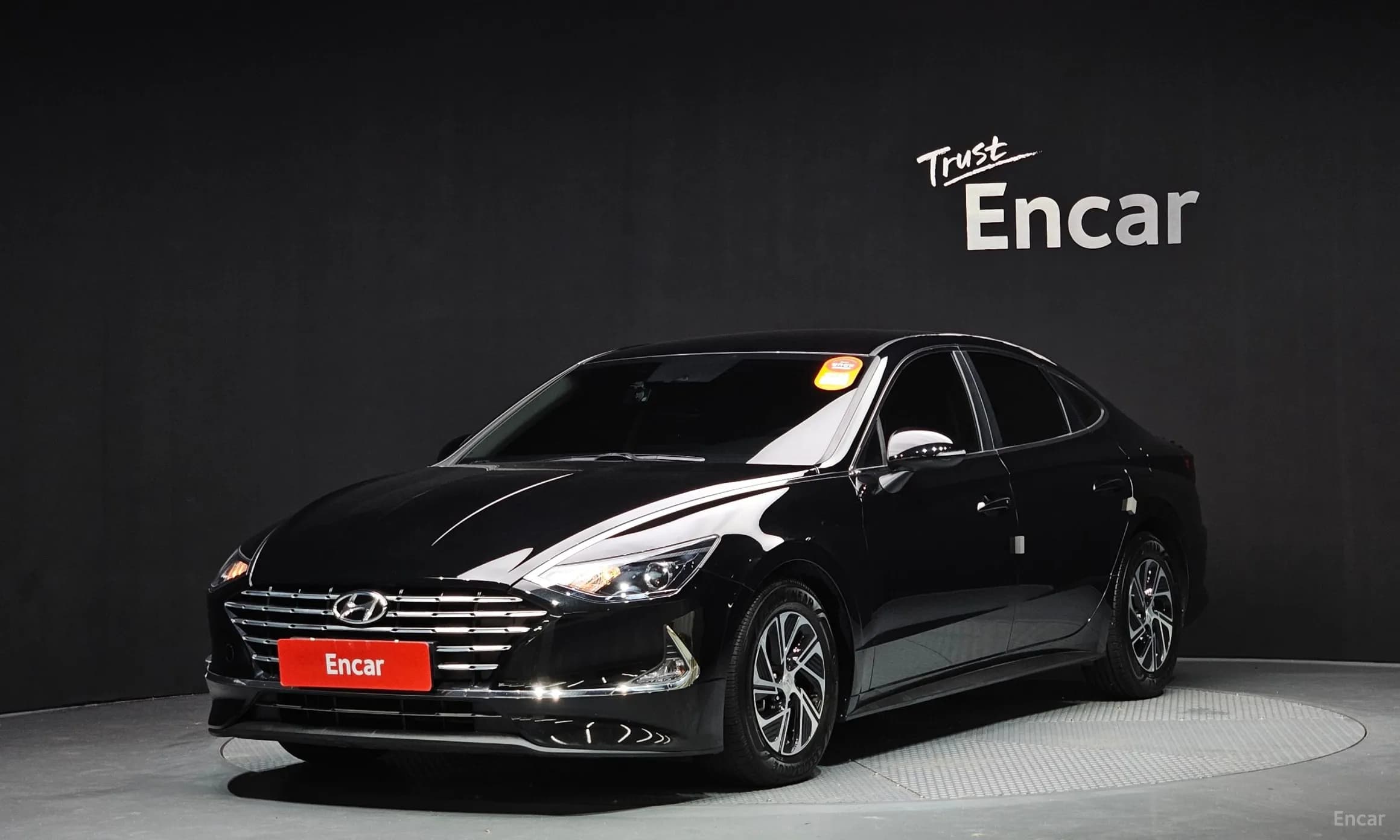 Sonata Hybrid (DN8)