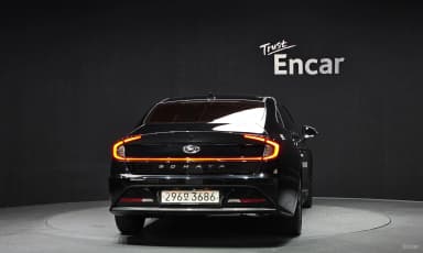 Sonata Hybrid (DN8)