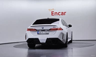 M5 (G90)