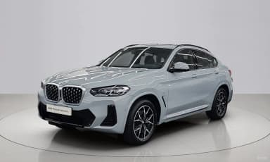 X4 (G02)