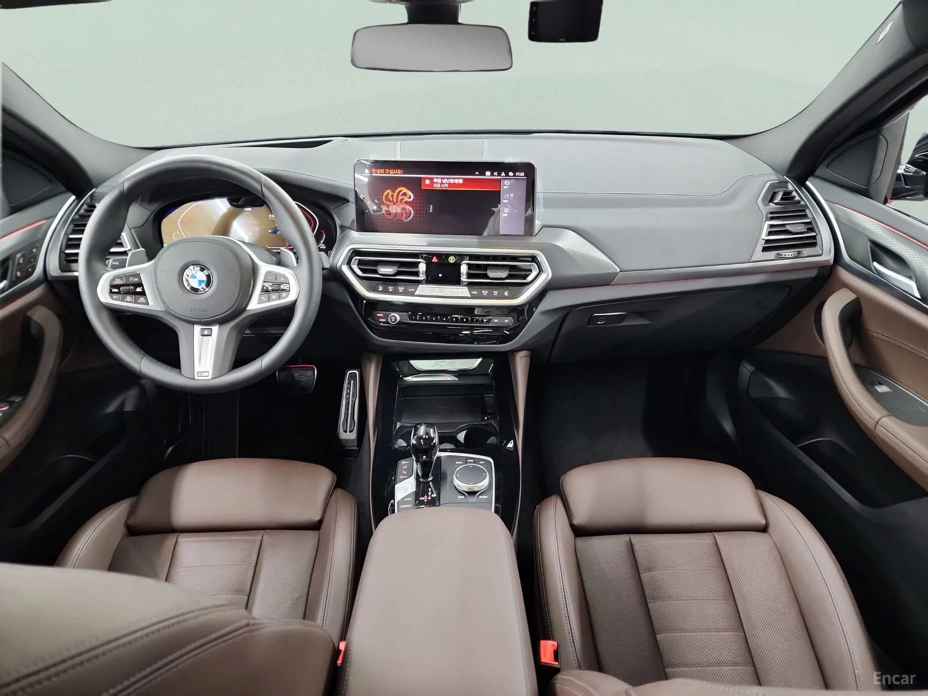 X4 (G02)