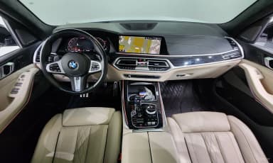 X7 (G07)
