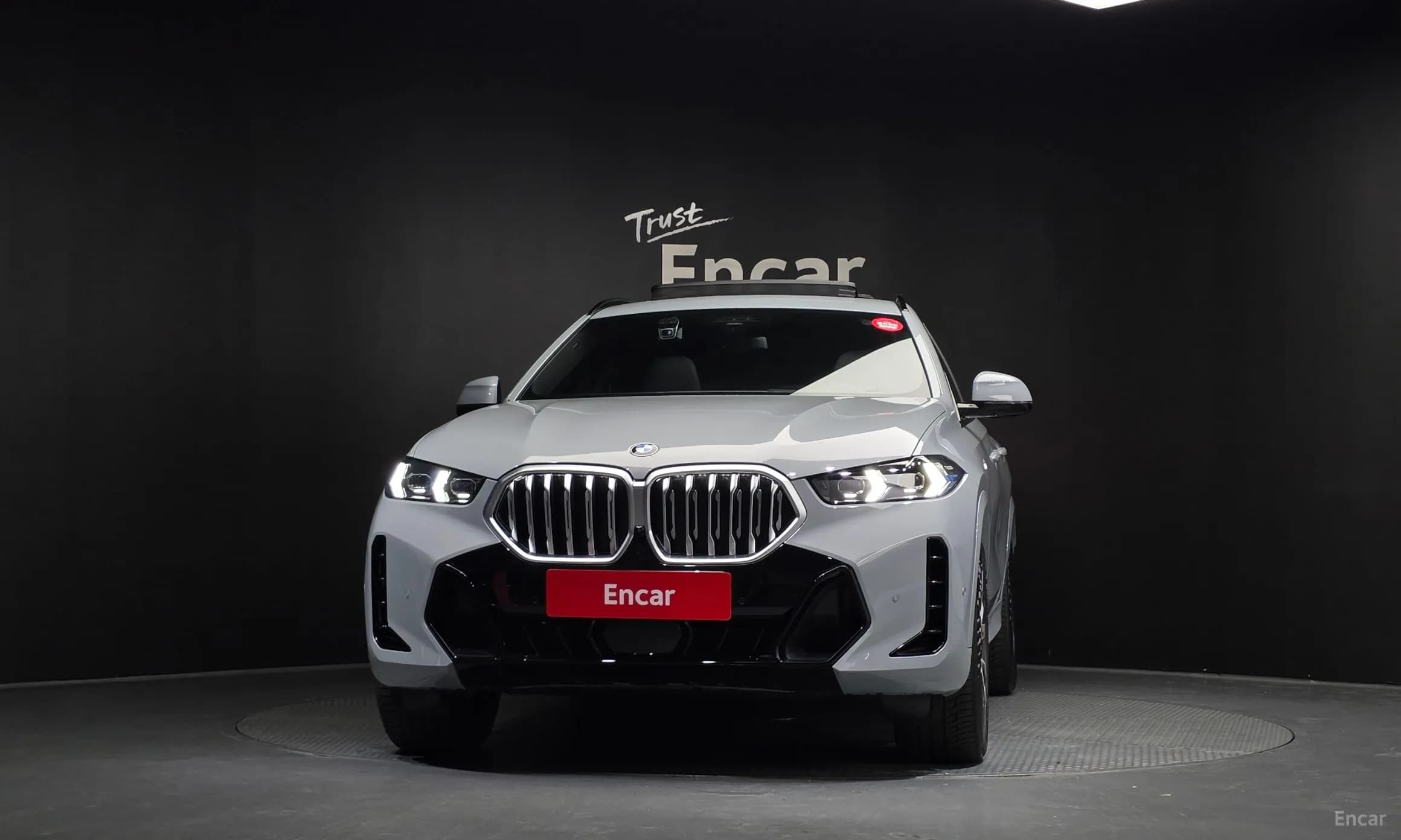 X6 (G06)