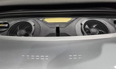 911 (992)