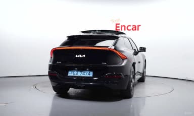 EV6