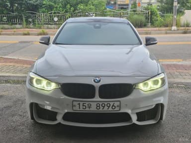 Series 4 (F32)
