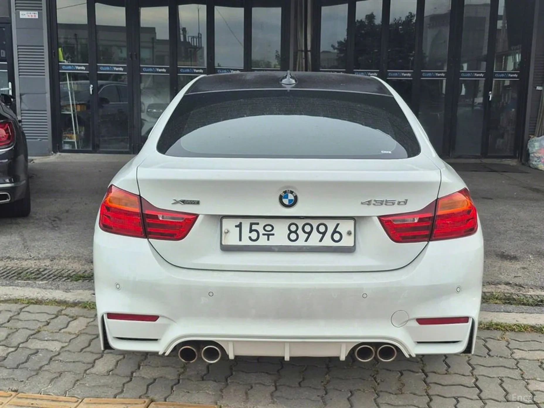 Series 4 (F32)