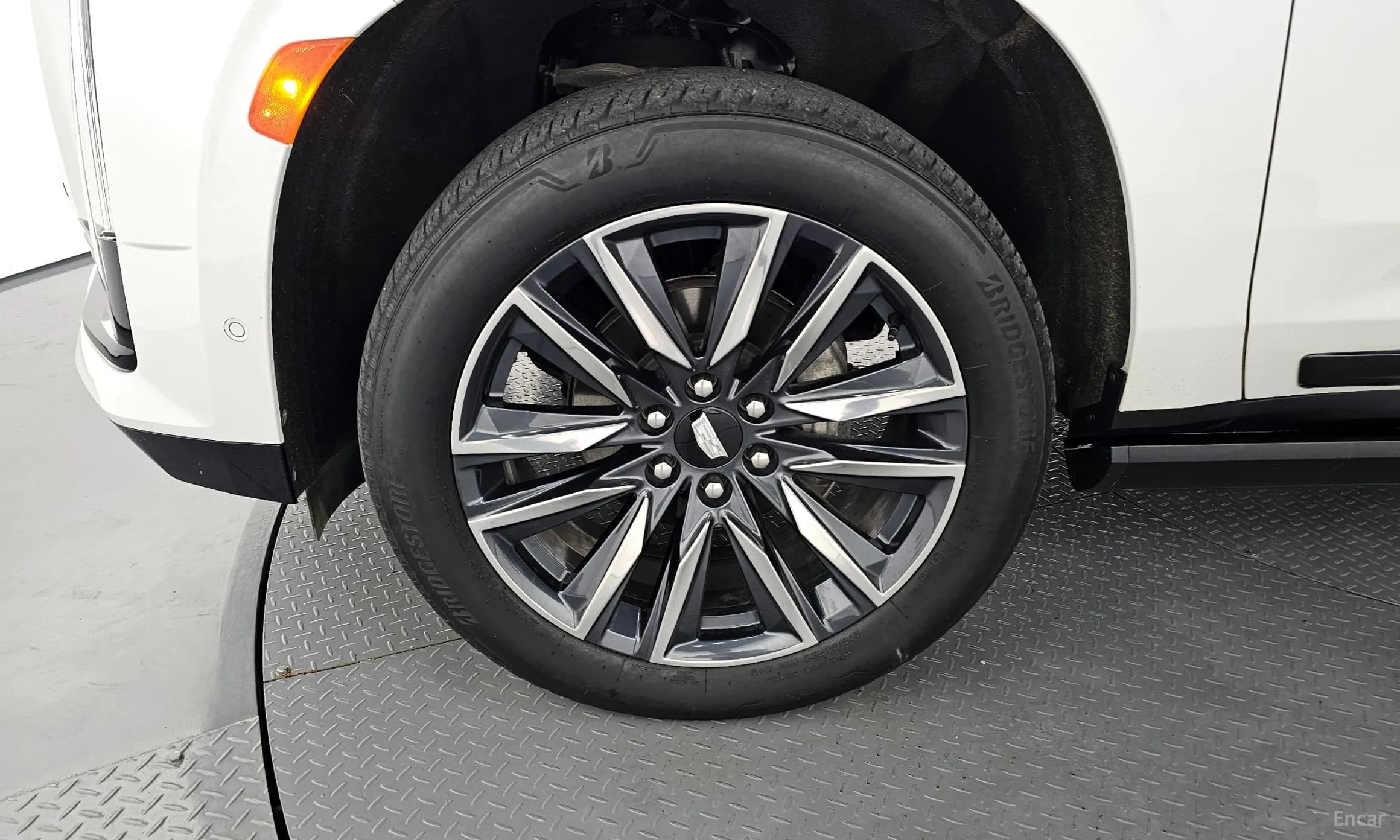 Escalade 5th Generation