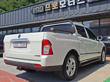 Korando Sports