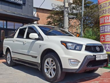 Korando Sports
