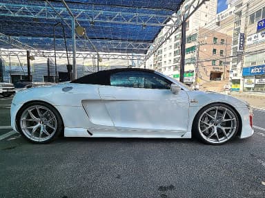 R8