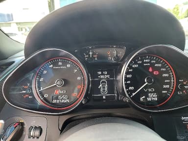 R8