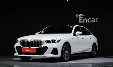 5 Series (G60)