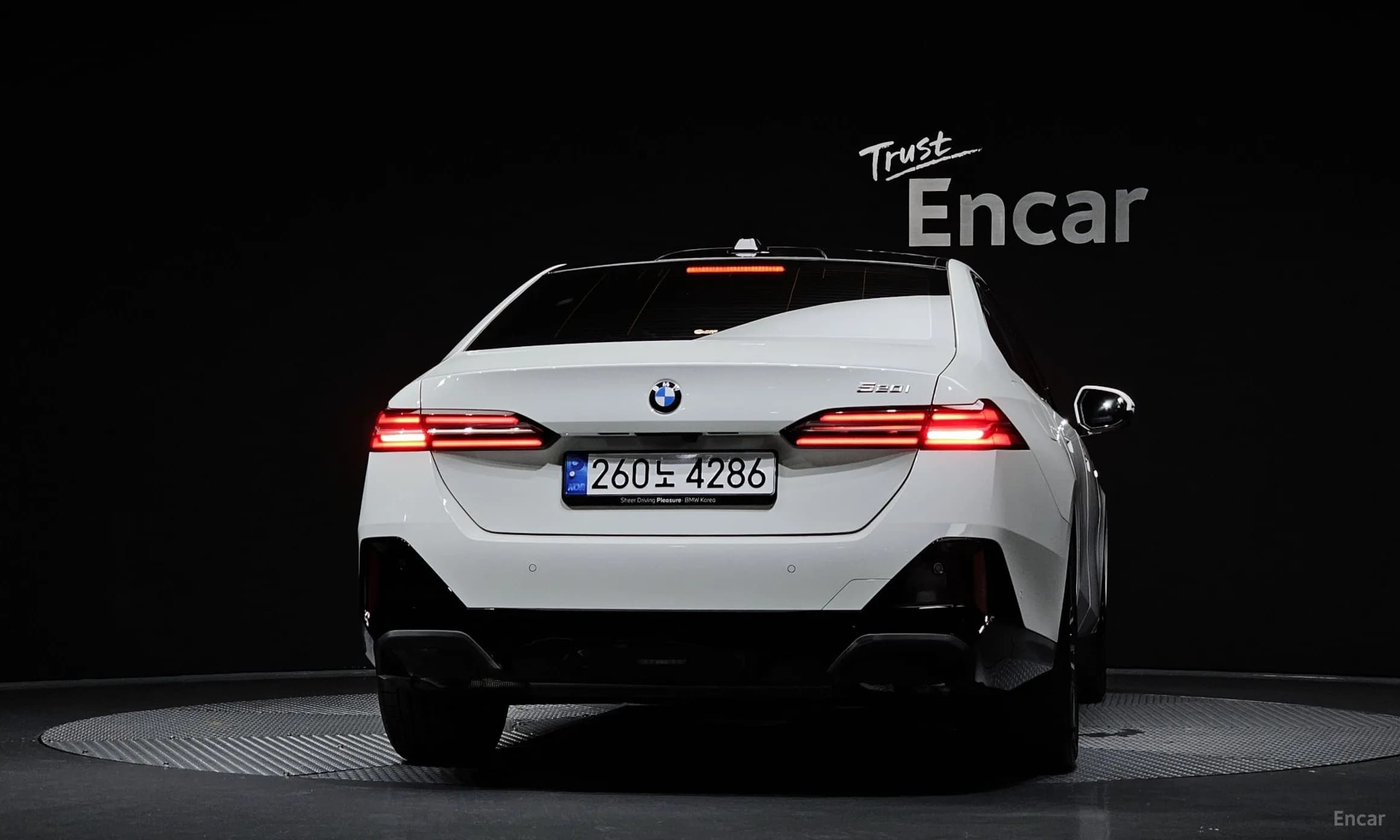 5 Series (G60)