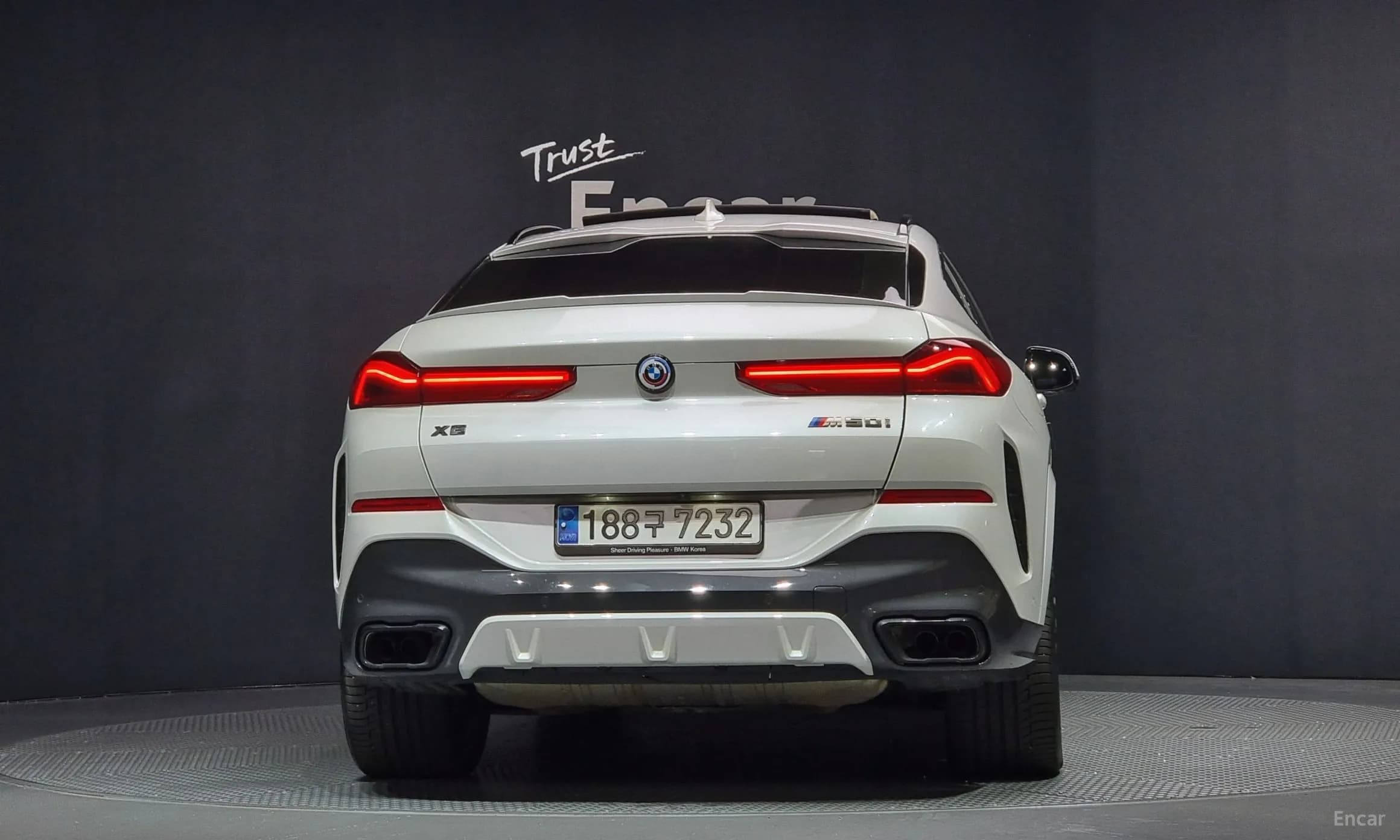X6 (G06)