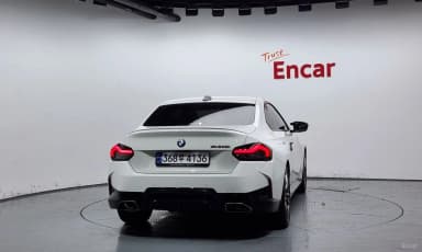 2 Series (G42)
