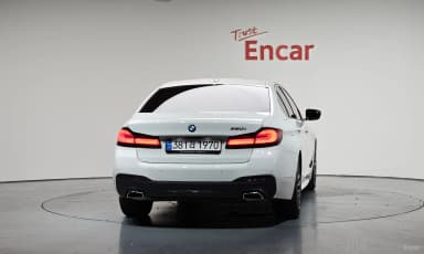 5 Series (G30)