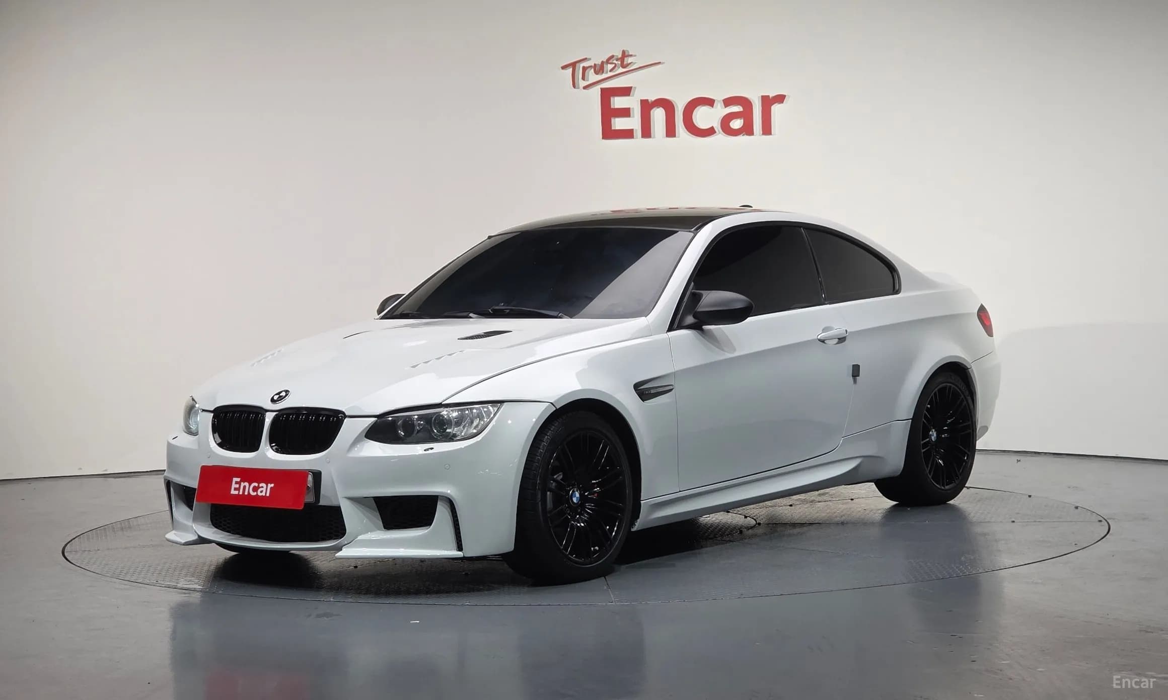 M3 (E90)