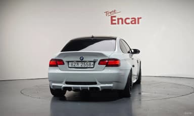 M3 (E90)