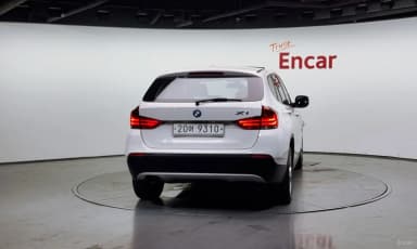 X1 (E84)