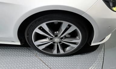 E-Class W212