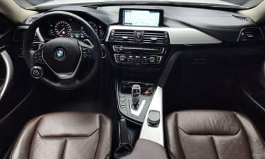 Series 4 (F32)
