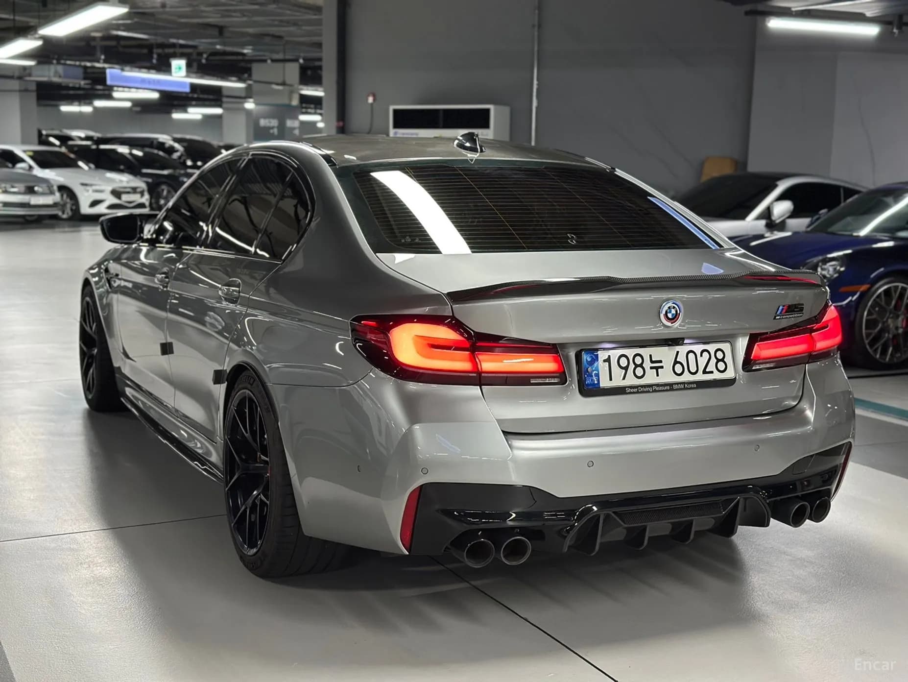 M5 (F90)