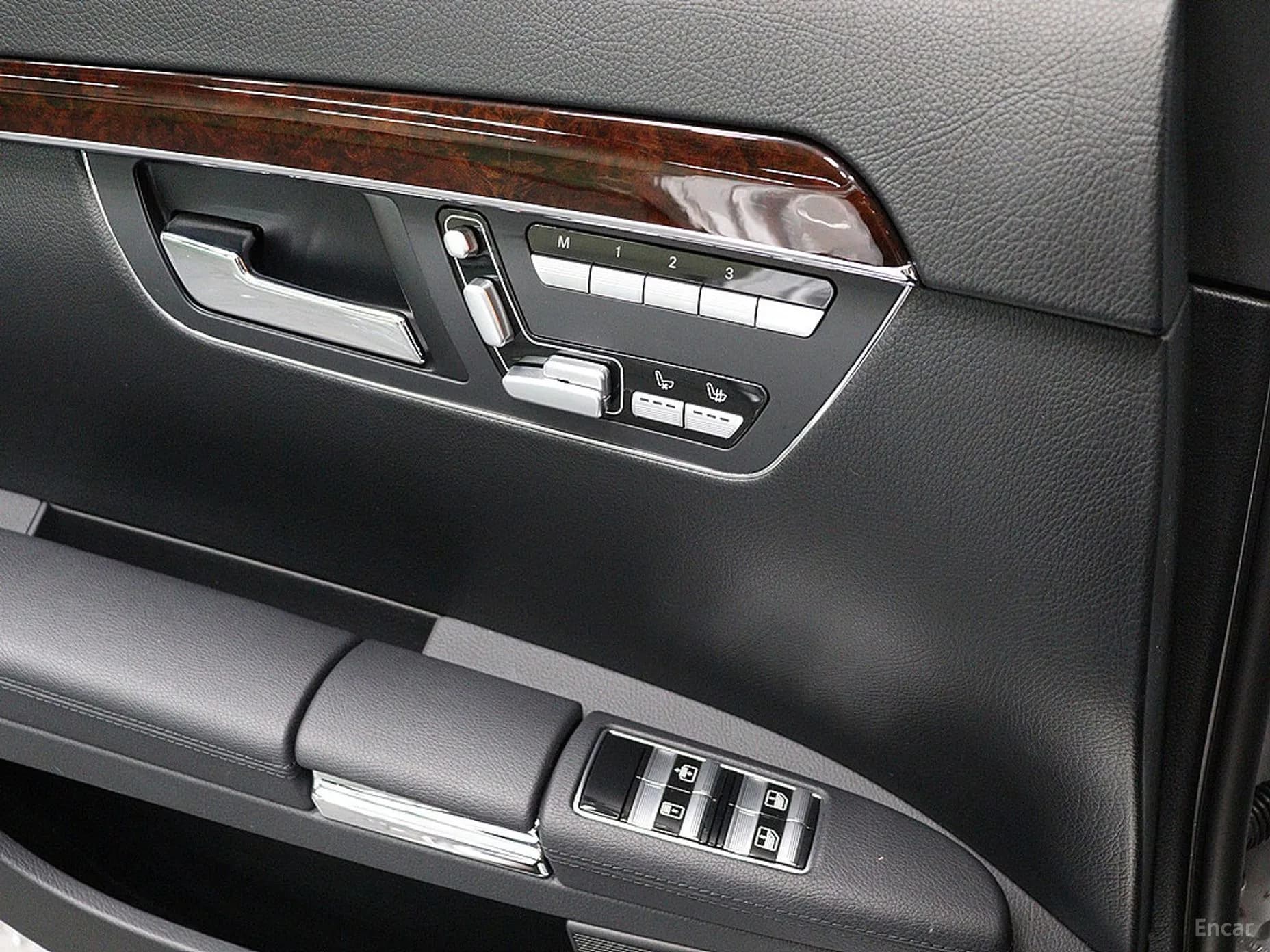 S-Class W221