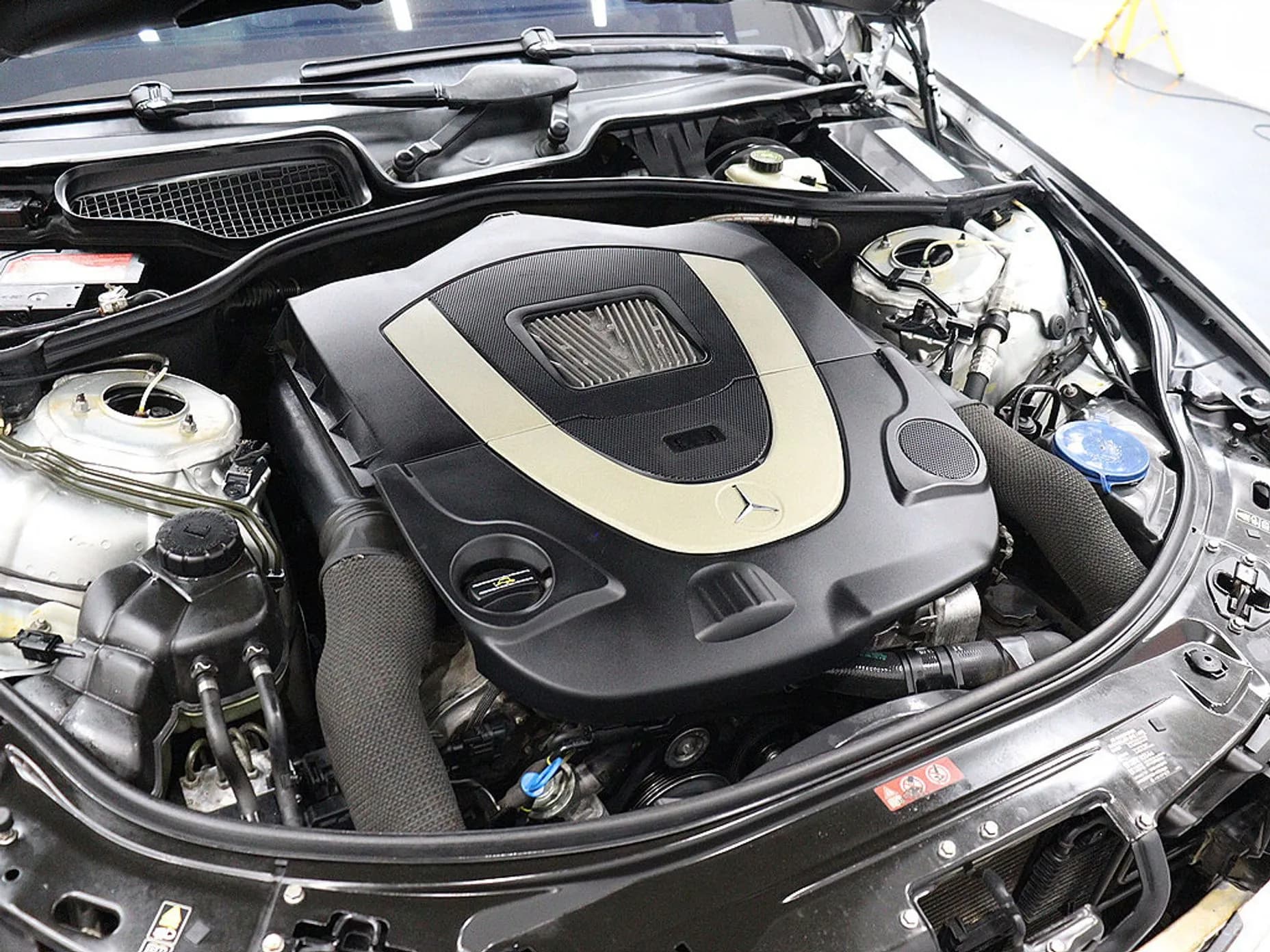 S-Class W221