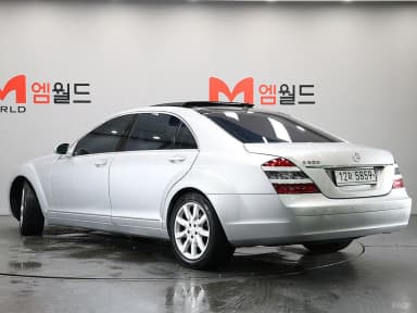 S-Class W221