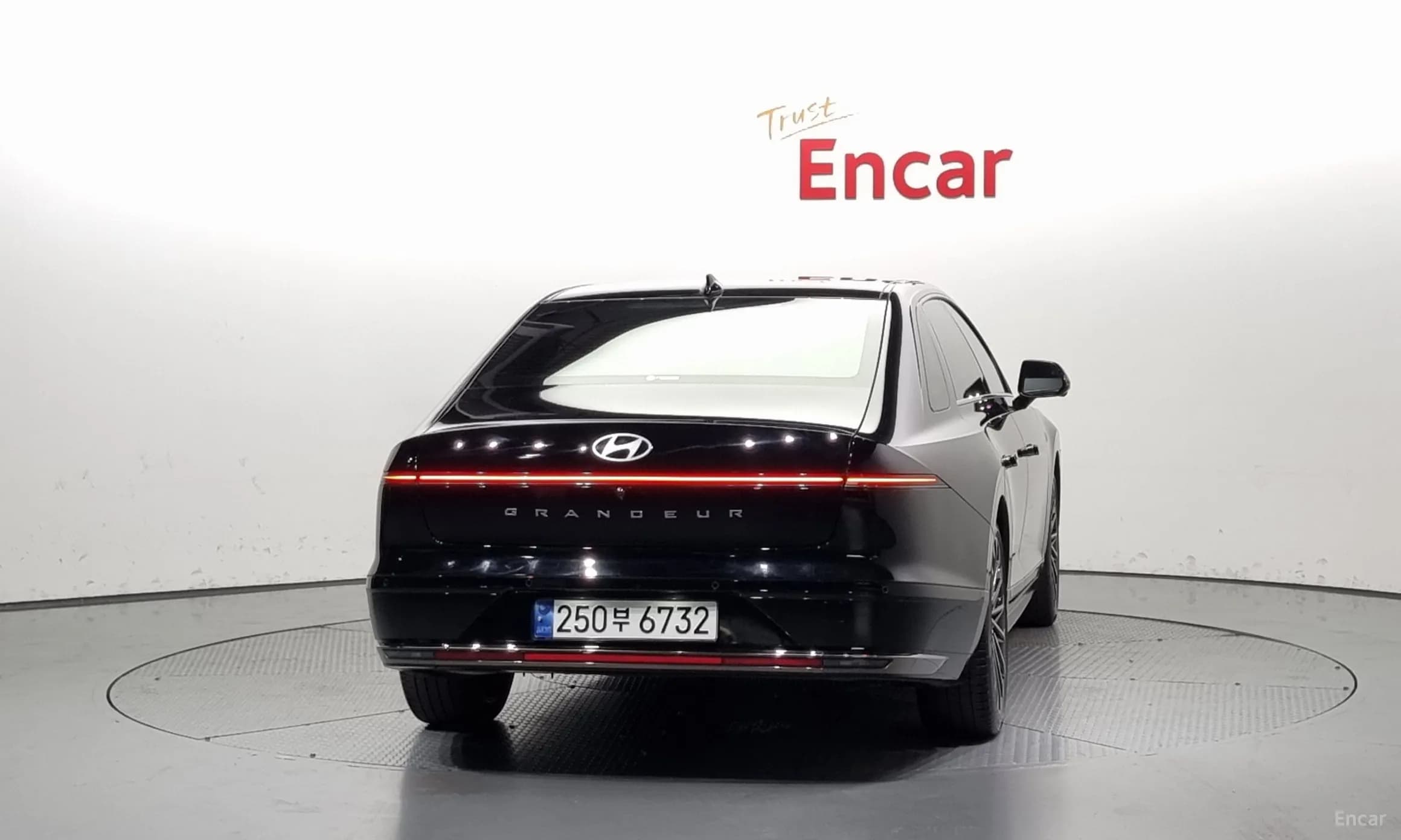 Grandeur Hybrid (GN7)