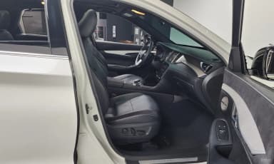 QX50 (P71A)