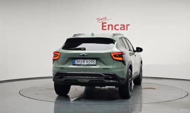 Trax Crossover