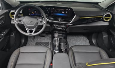 Trax Crossover