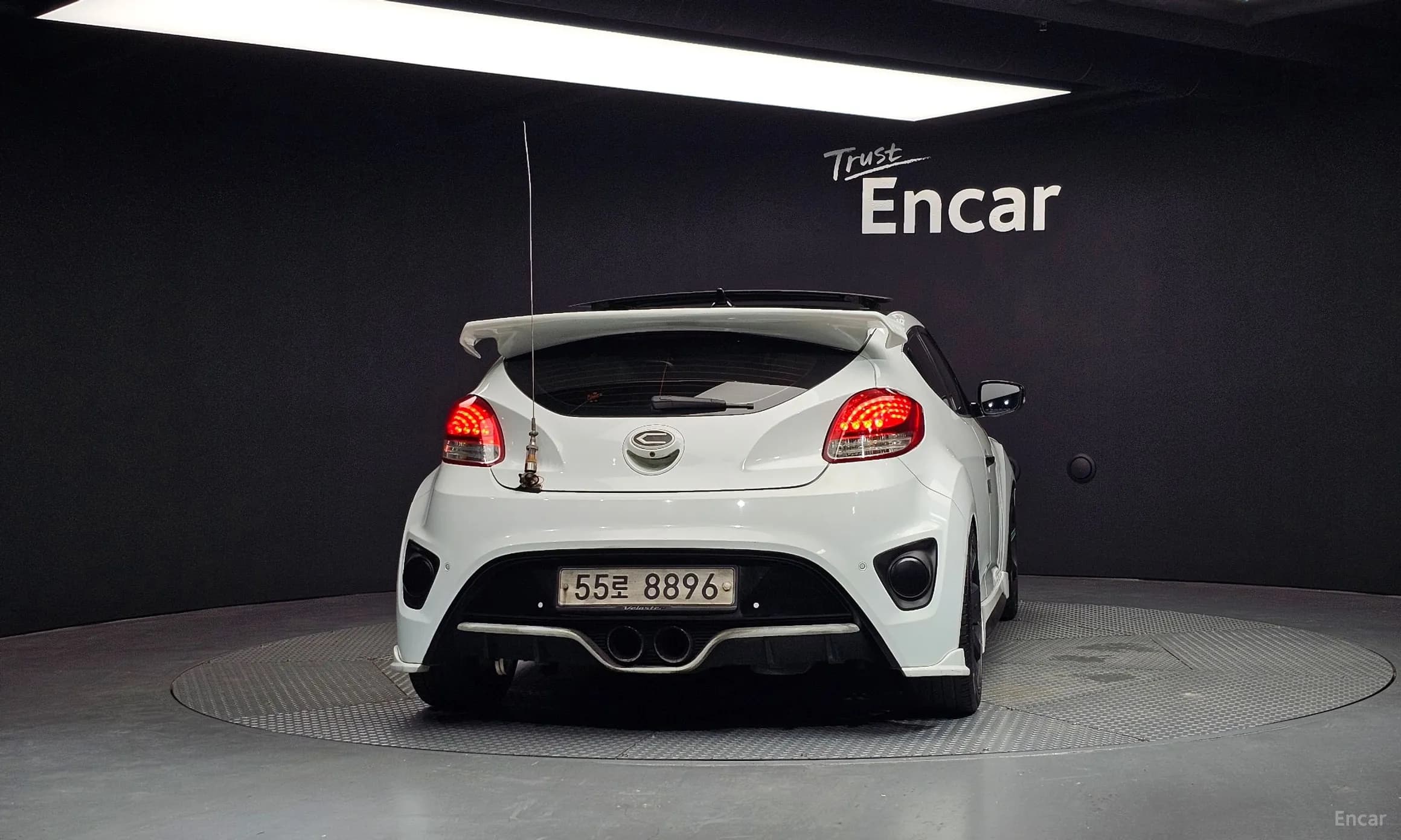 Veloster