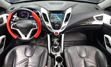 Veloster