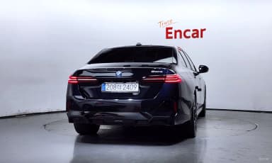 5 Series (G60)