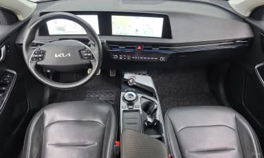 EV6