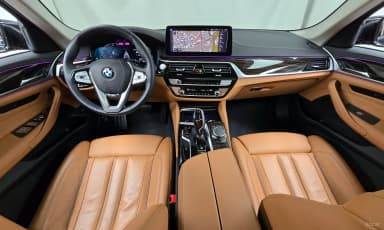 5 Series (G30)