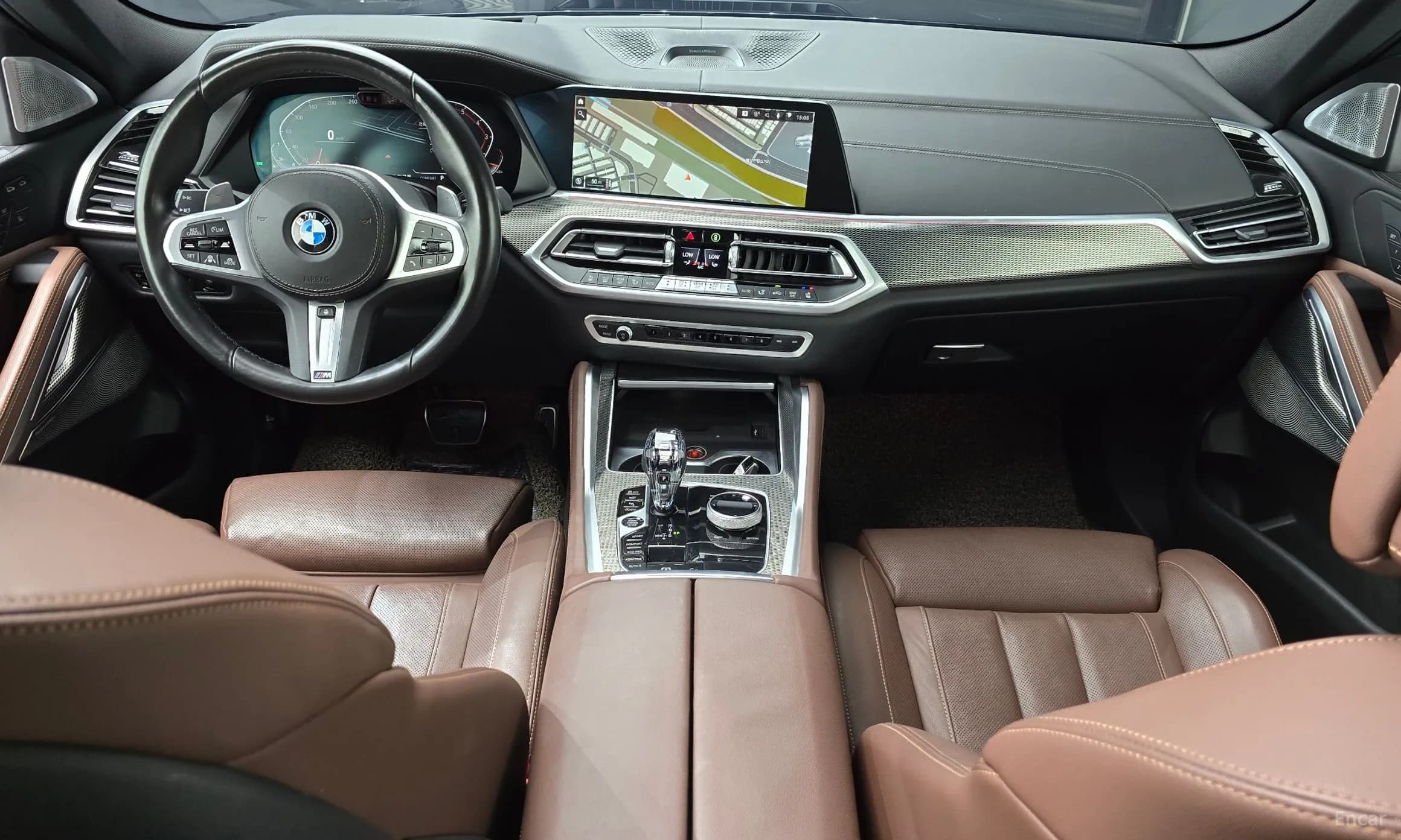 X6 (G06)