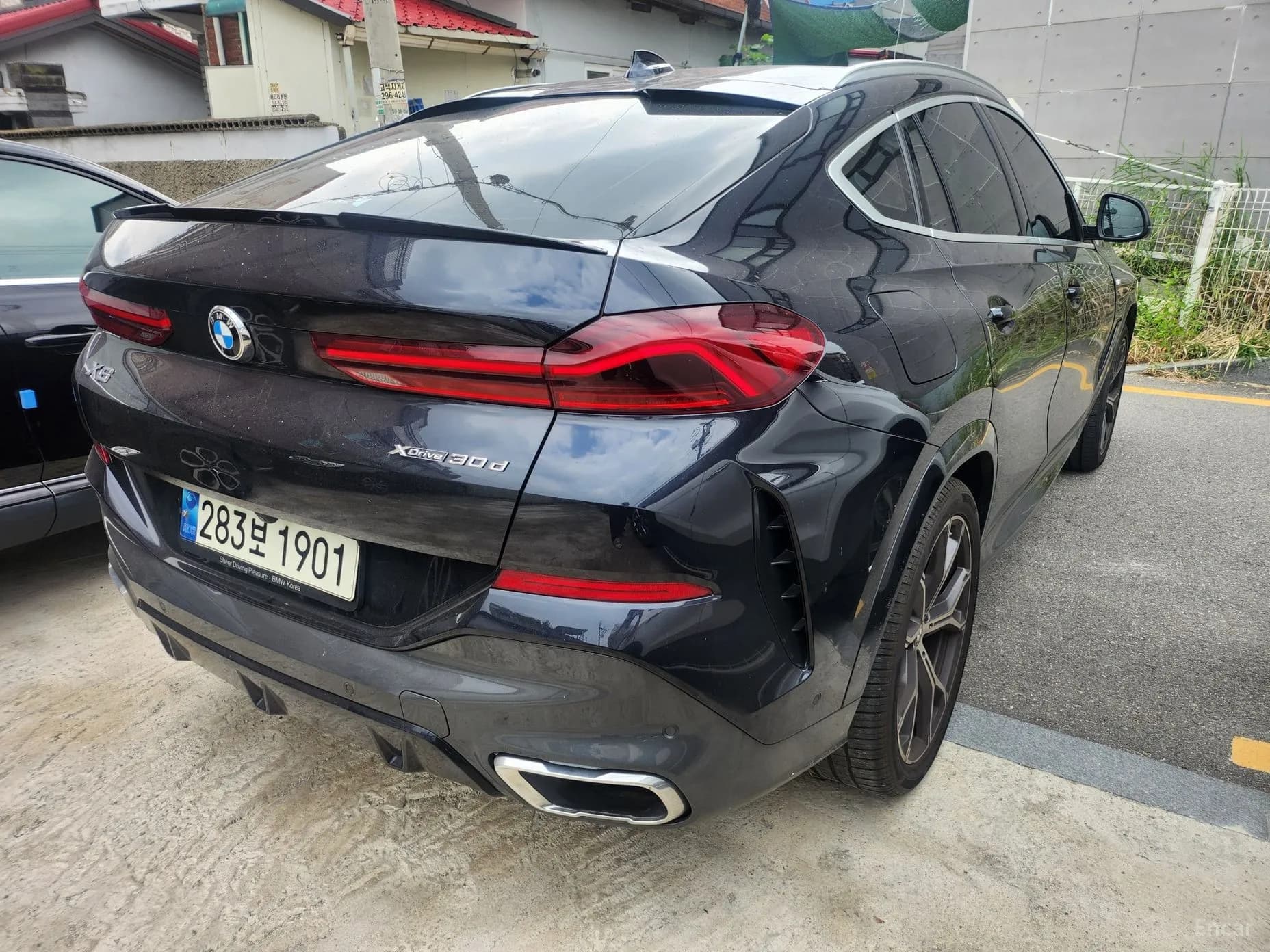 X6 (G06)