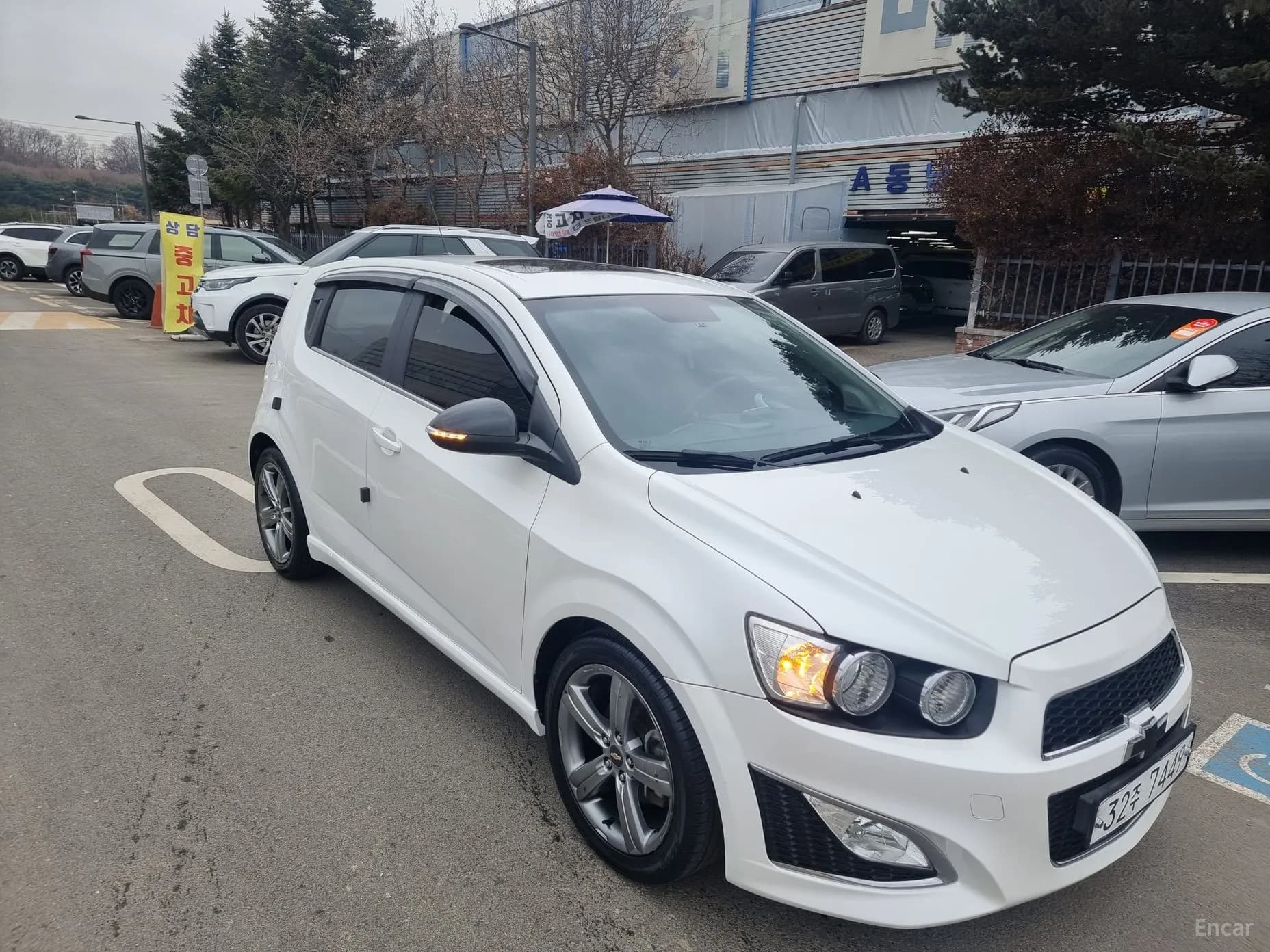 Aveo Hatchback