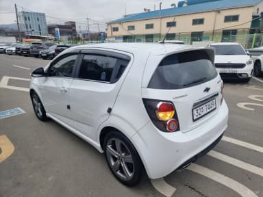 Aveo Hatchback