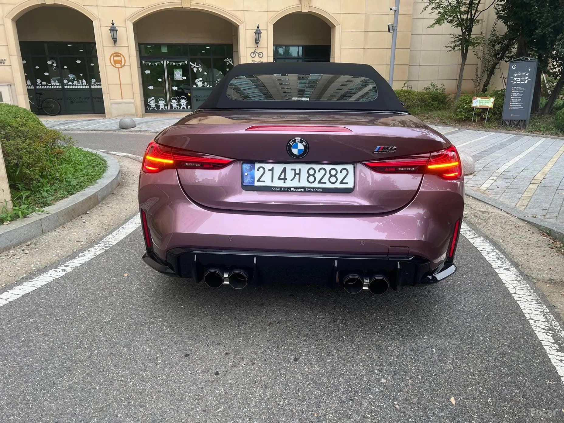 M4 (G82)