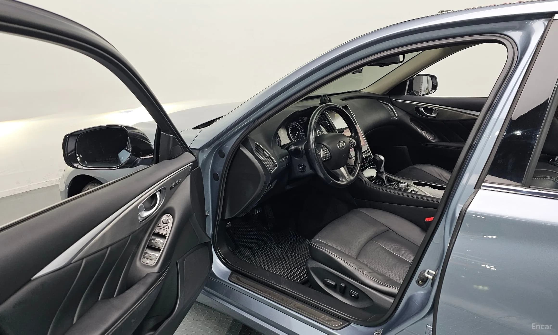 Q50