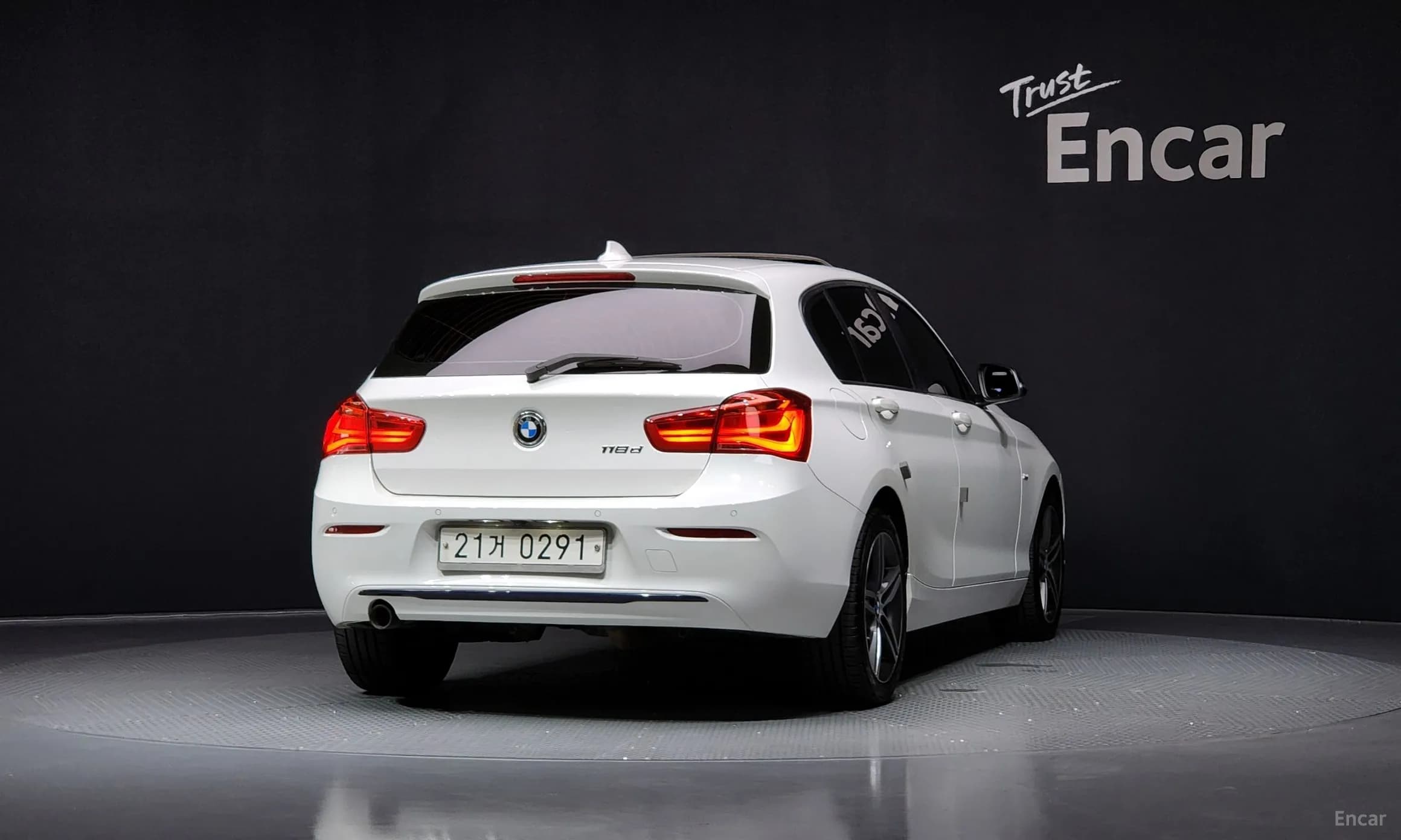 1 Series (F20)